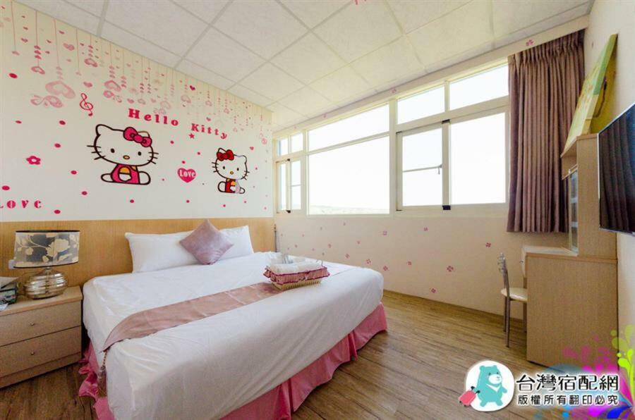 Splendid Flora B&B Хенгчун Экстерьер фото